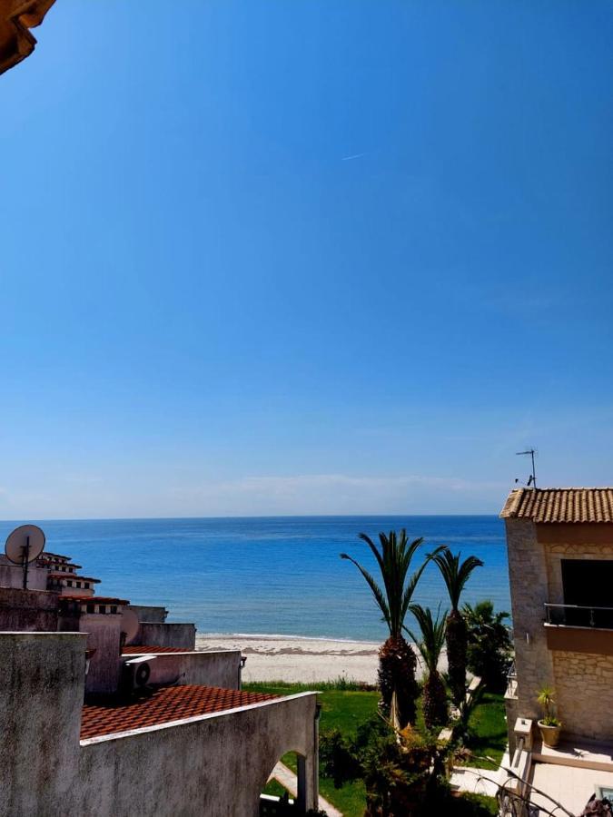 Apartment In Siviri Sea View Exterior photo